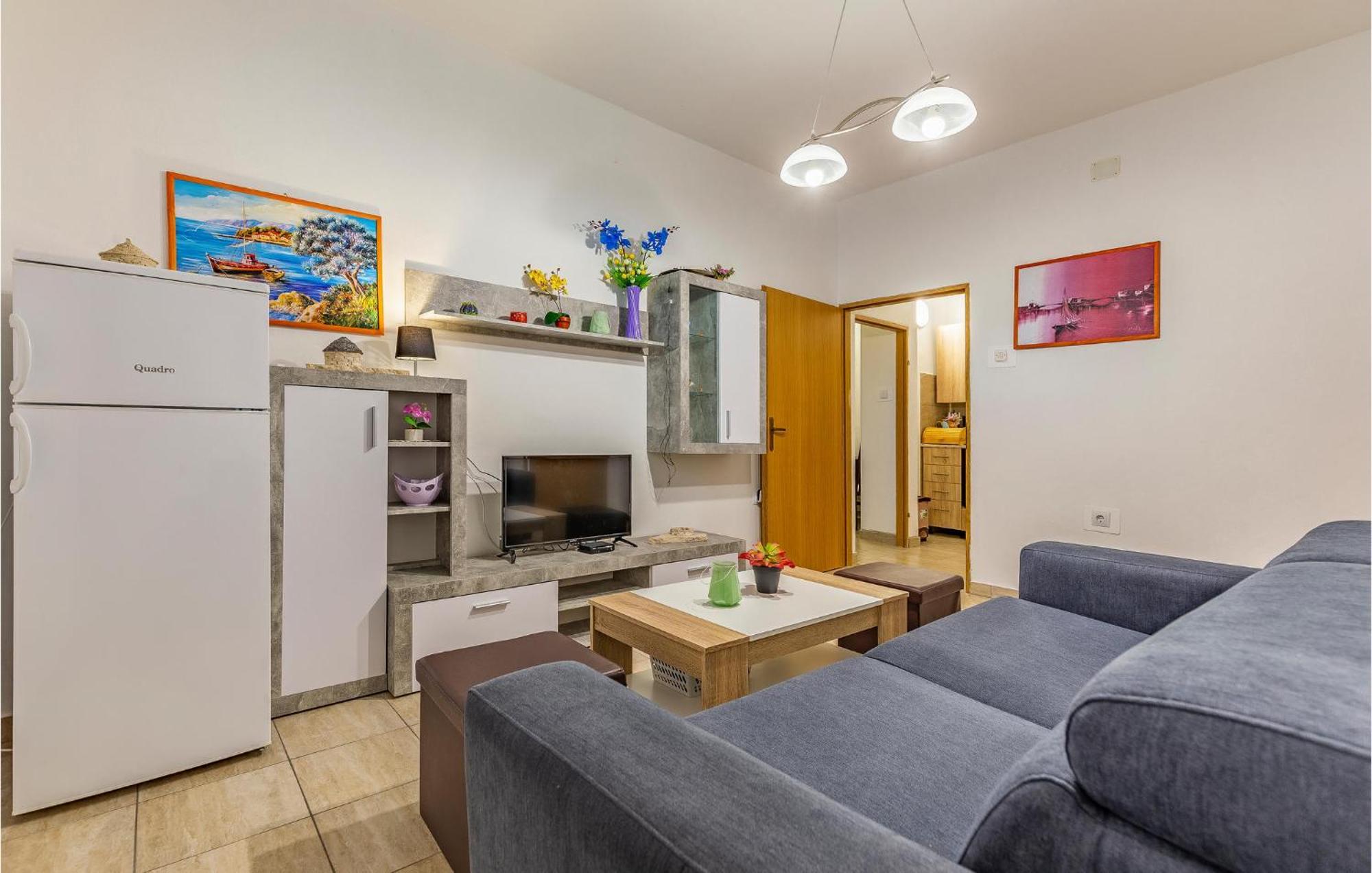 Amazing Apartment In Pula With Kitchen Kültér fotó