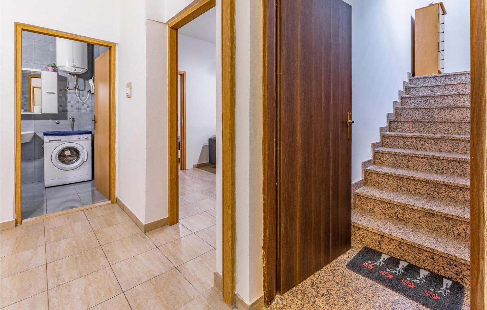 Amazing Apartment In Pula With Kitchen Kültér fotó